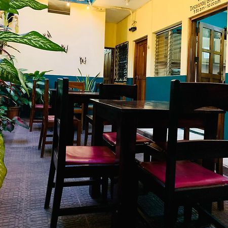 Hostal Fachente León 外观 照片